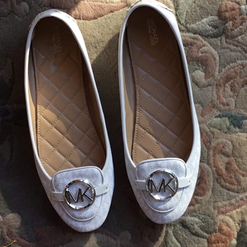 Michael Kors ballet flats size 10
